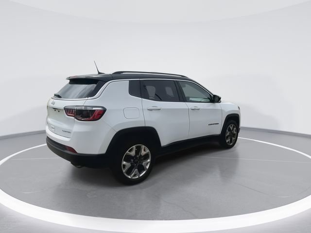 Used 2022 Jeep Compass Limited image 11