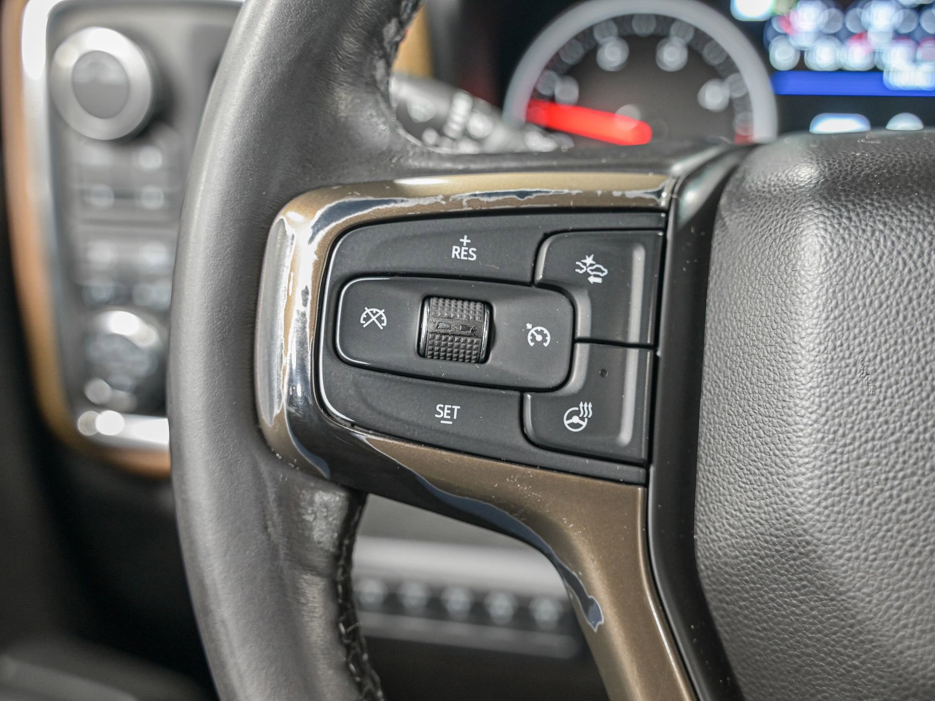 Used 2022 Chevrolet Silverado 2500 High Country w/ Safety Package II image 18