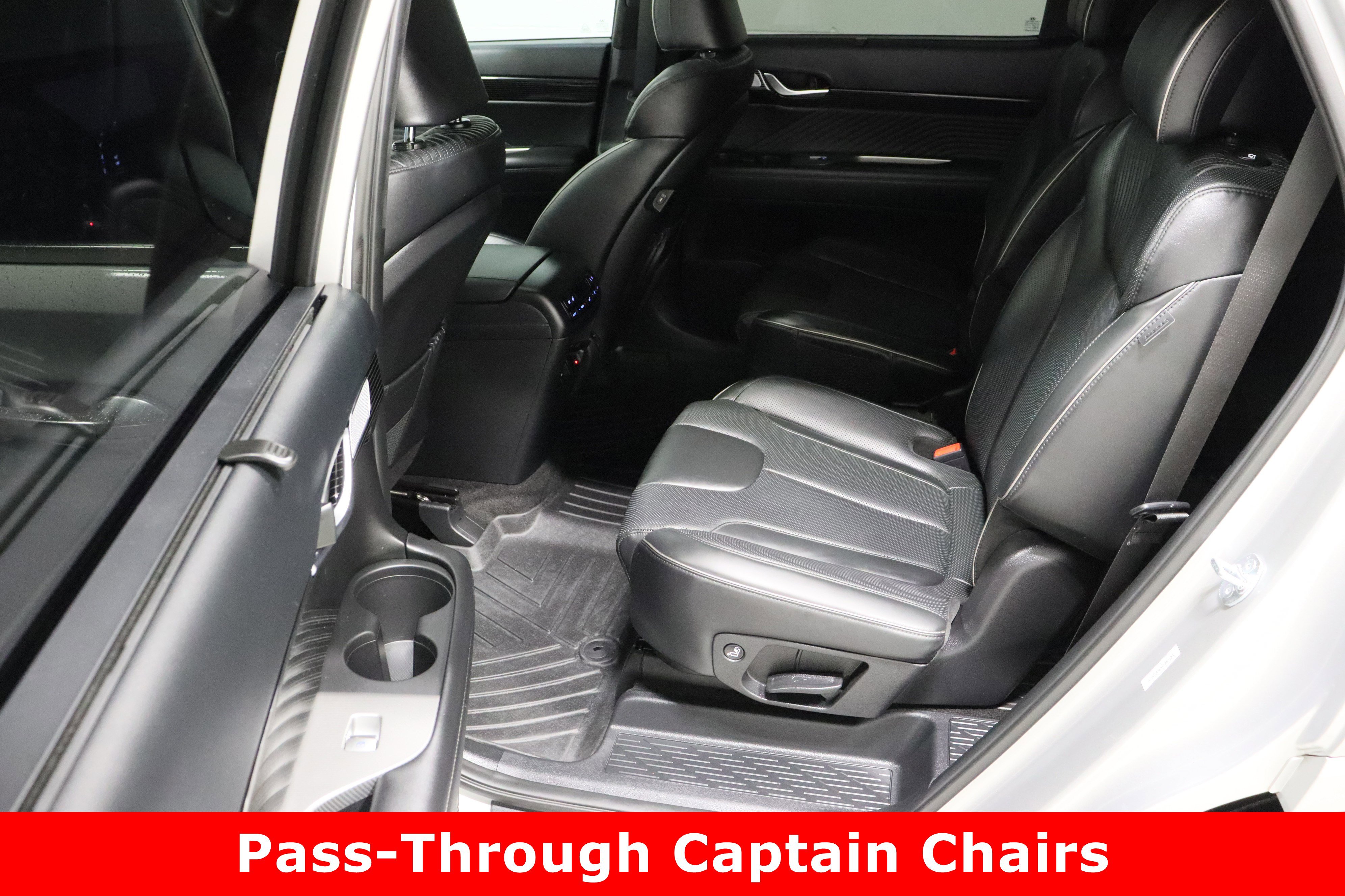 Used 2025 Hyundai Palisade Calligraphy image 32