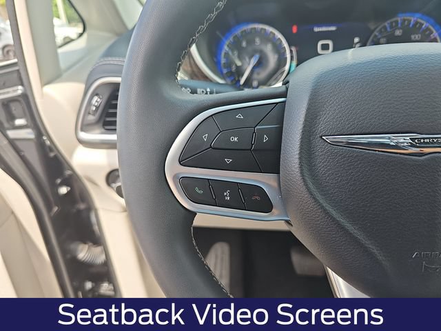 Used 2023 Chrysler Pacifica Limited w/ Uconnect Theater Family Group AWD/4WD image 21