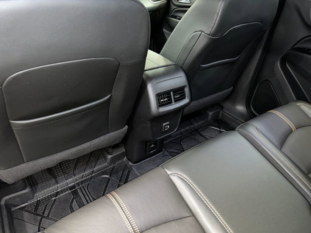 Certified 2023 Chevrolet Equinox Premier w/ LPO, Floor Liner Package image 20