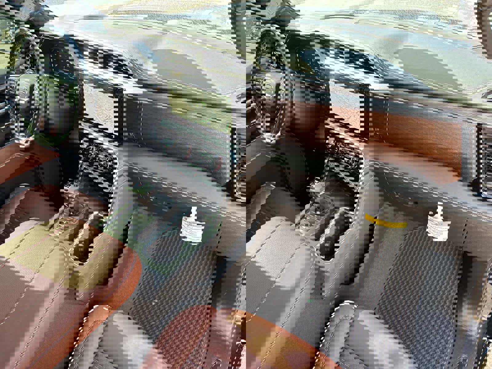 Used 2025 GMC Sierra 1500 Denali Ultimate image 25