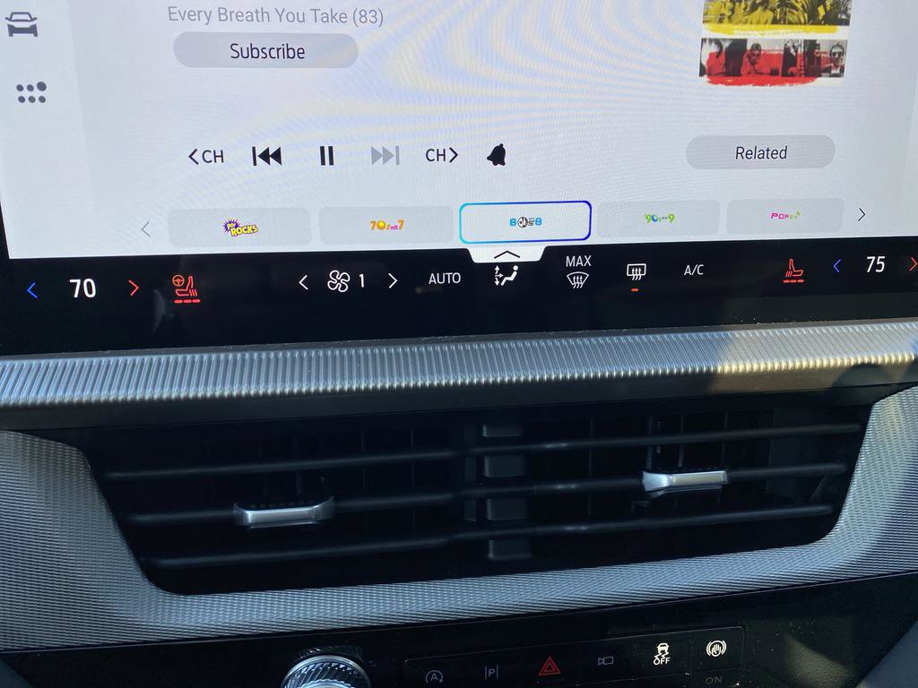 New 2026 Ford Explorer Active image 27