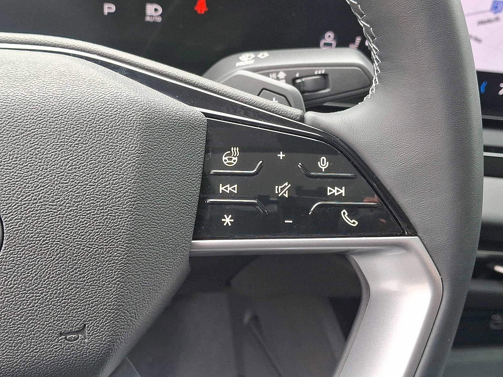 Certified 2025 Audi A5 2.0T Premium Plus w/ Premium Plus AWD/4WD image 18