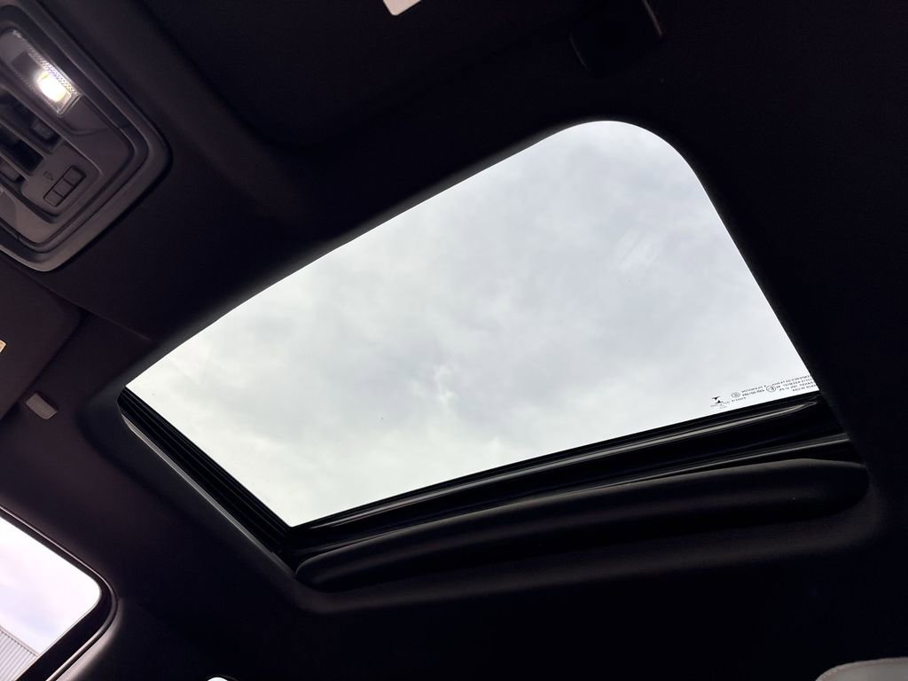 Used 2022 GMC Sierra 1500 AT4 w/ AT4 Premium Package image 19