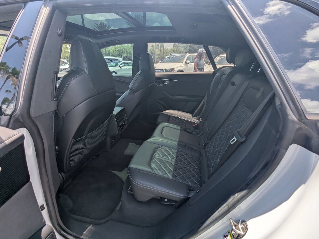 Used 2023 Audi SQ8 Prestige w/ Prestige Package AWD/4WD image 24
