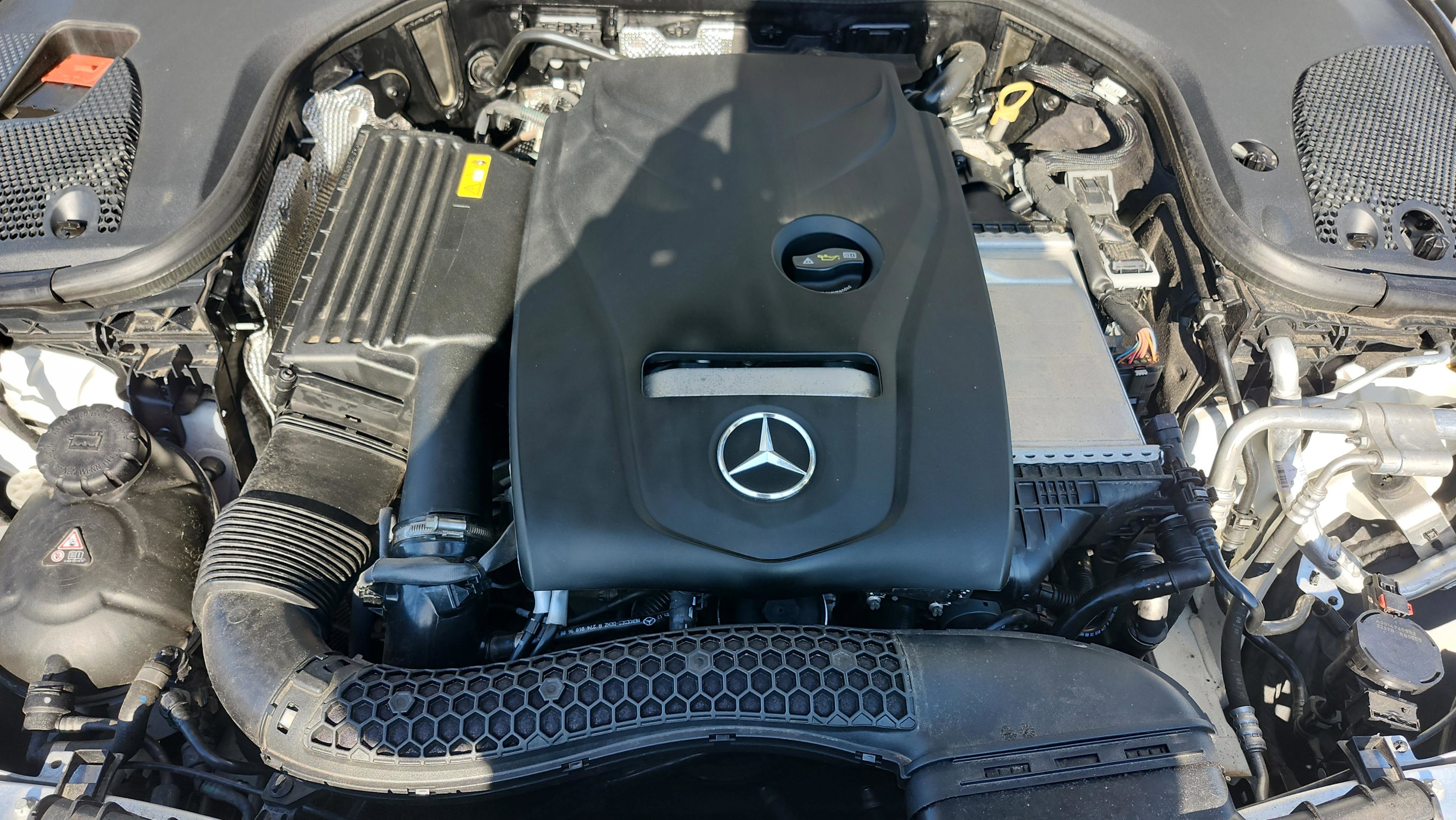 Used 2018 Mercedes-Benz E 300 image 36