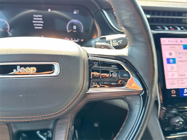 Used 2021 Jeep Grand Cherokee L Summit w/ Advanced Protech Group IV image 24