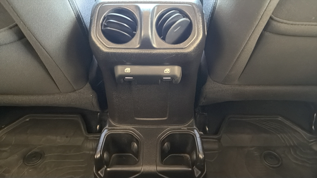 Used 2021 Jeep Wrangler Unlimited Sport AWD/4WD image 20