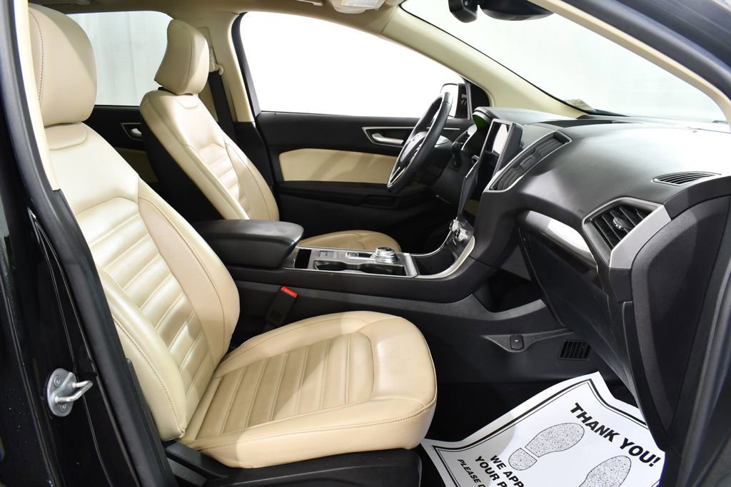 Used 2023 Ford Edge SEL w/ Convenience Package image 10