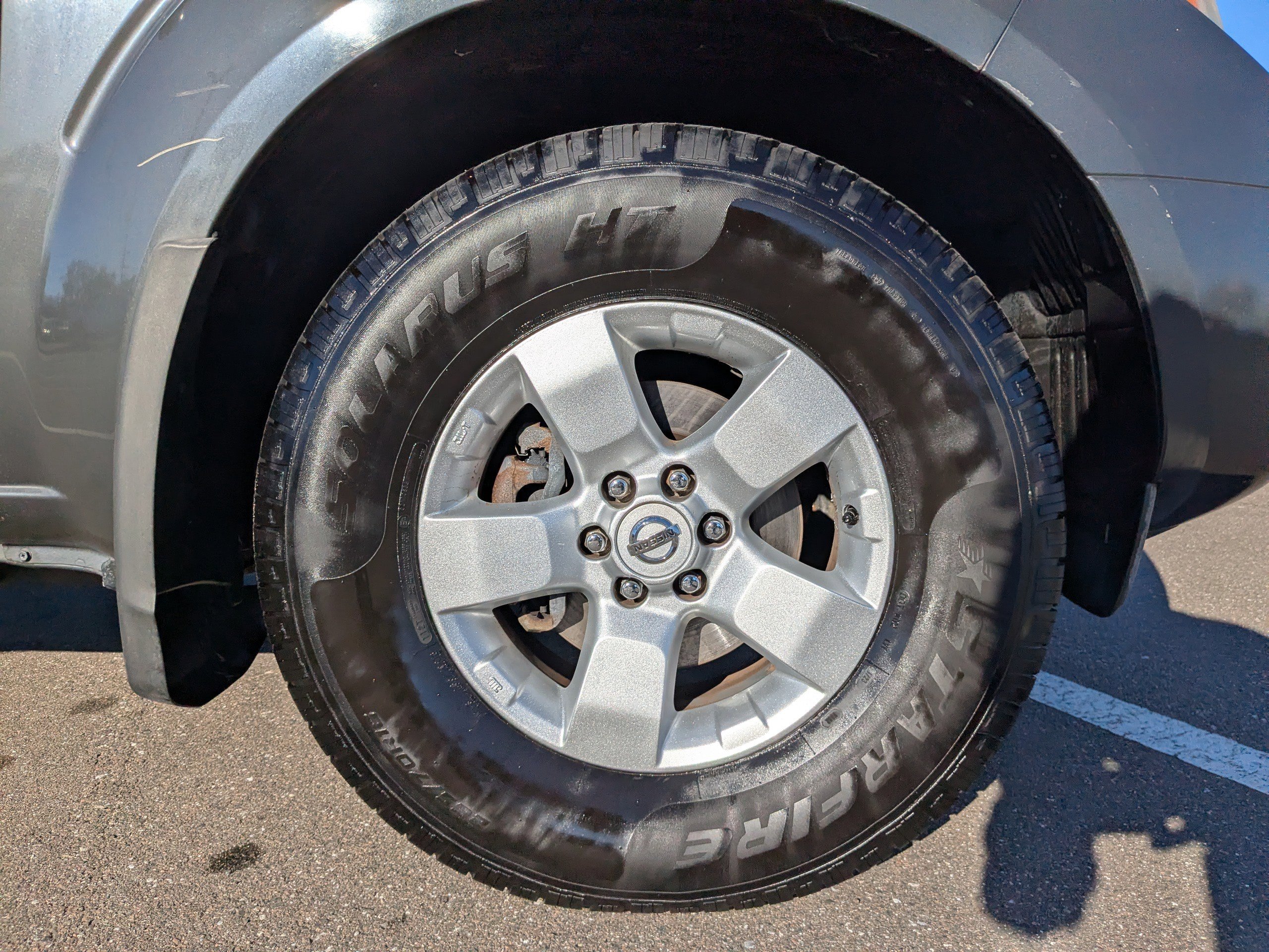 Used 2013 Nissan Frontier SV w/ SV Value Truck Pkg image 10