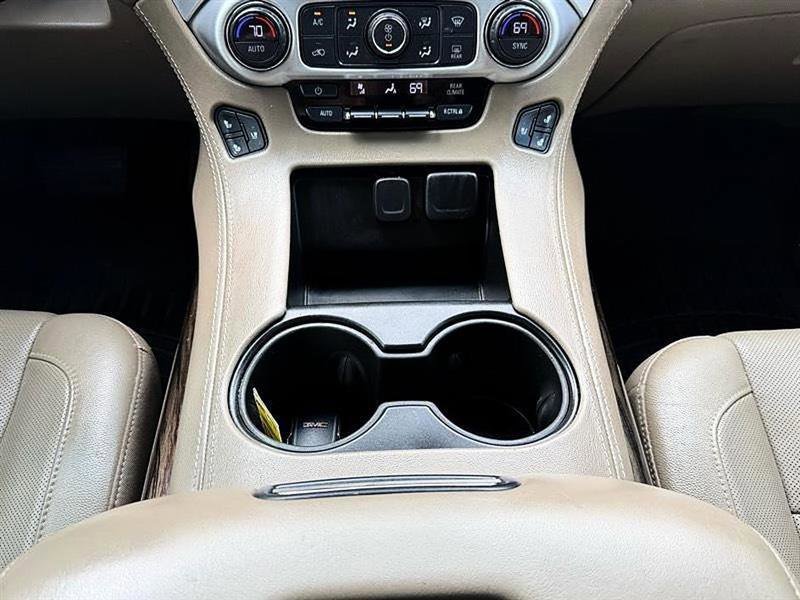 Used 2018 GMC Yukon SLT w/ Premium Edition image 43