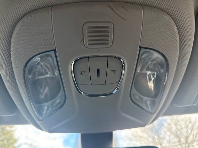 Used 2018 Jeep Compass Latitude w/ Popular Equipment Group image 34