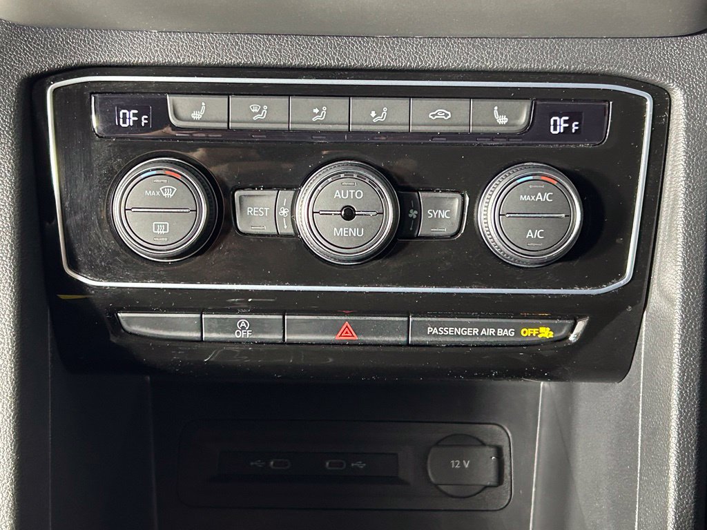 Used 2023 Volkswagen Atlas SEL AWD/4WD image 25