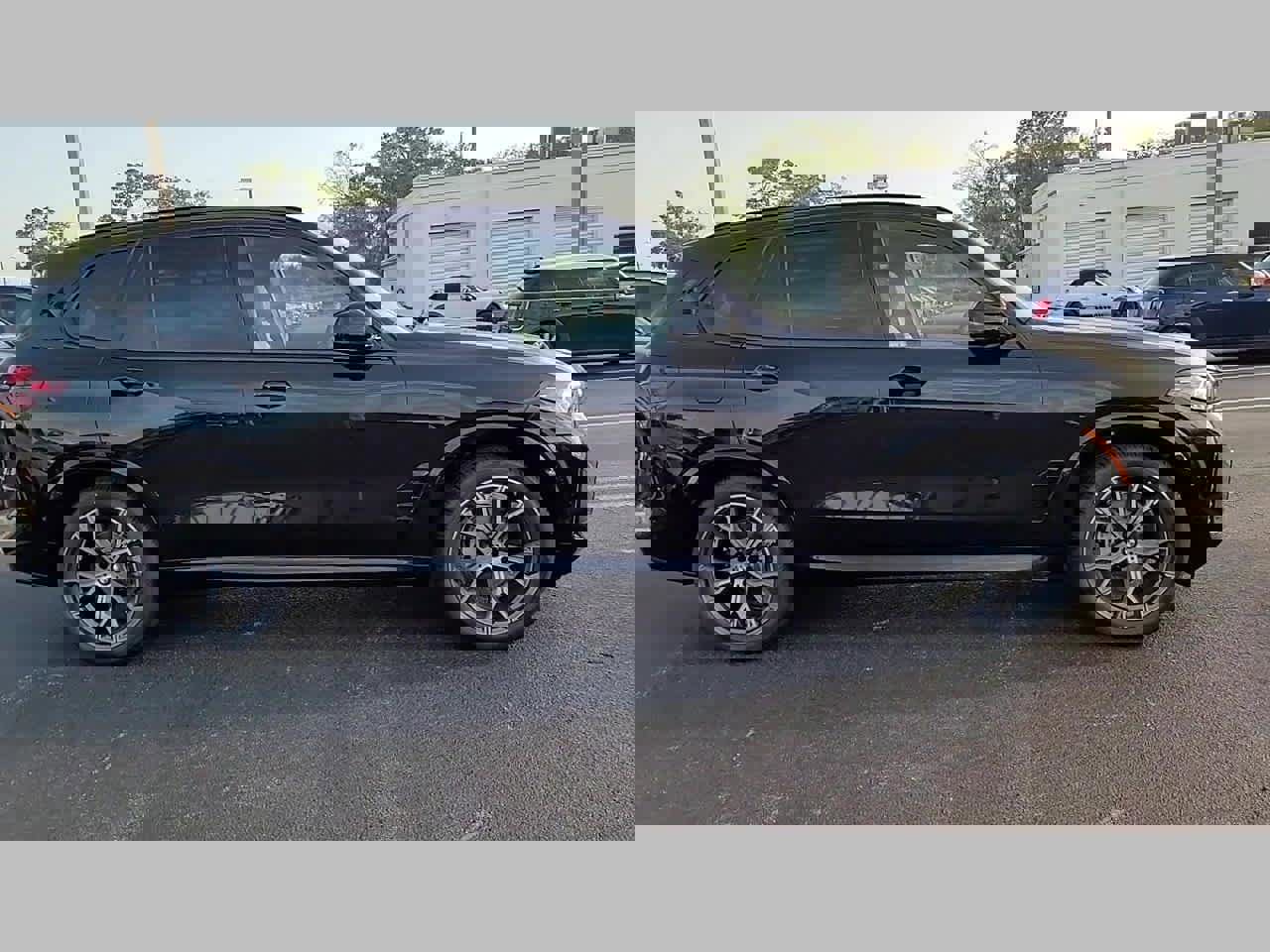 New 2026 BMW X5 xDrive40i w/ Executive Package image 24
