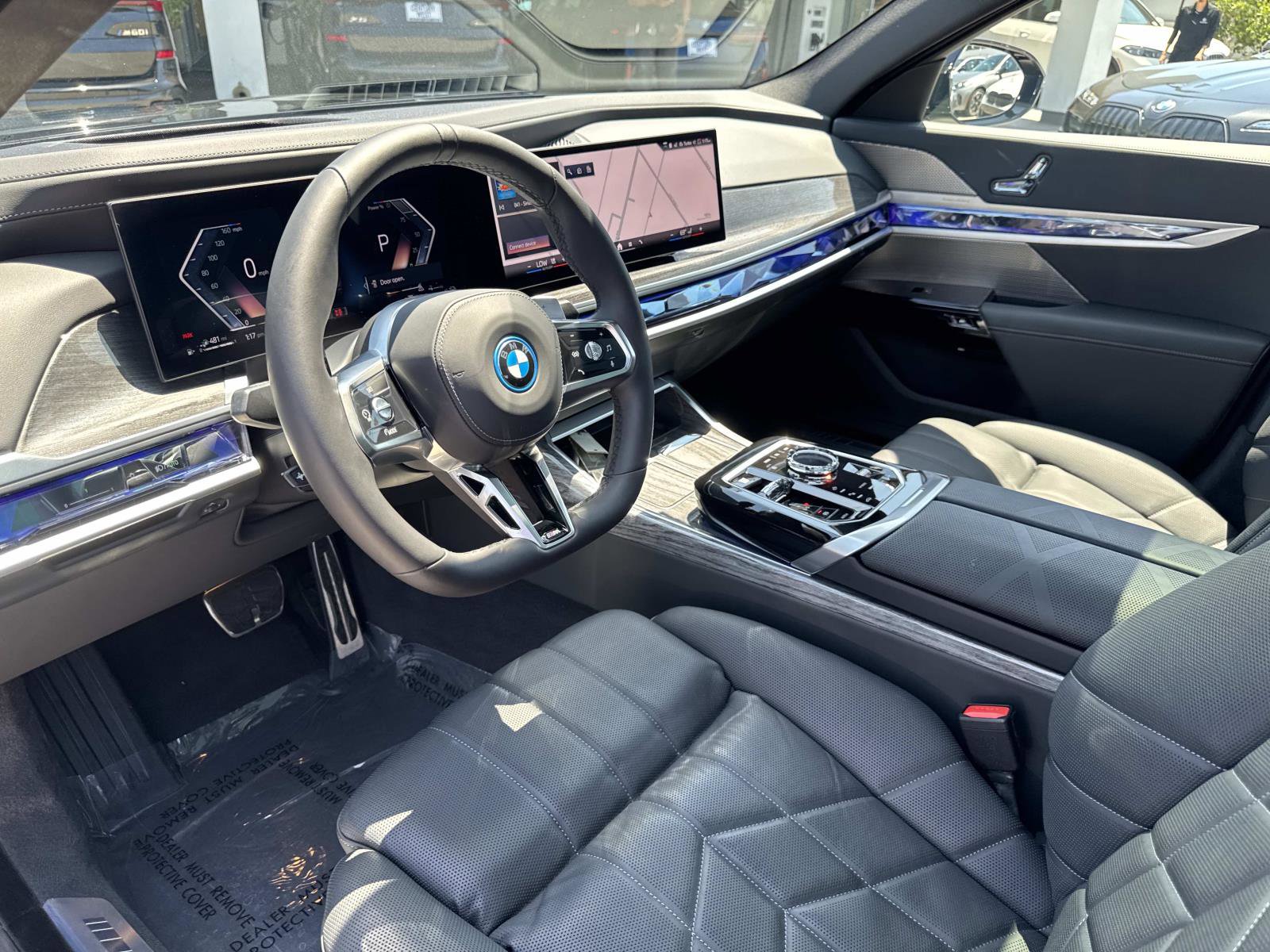 Used 2026 BMW 750e xDrive AWD/4WD image 13