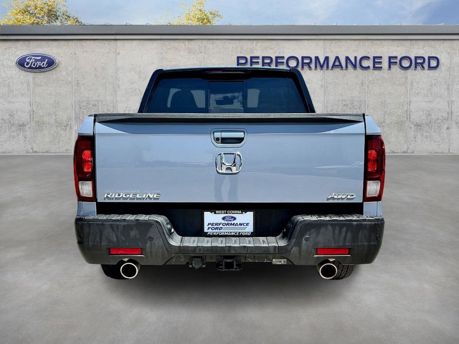 Used 2023 Honda Ridgeline Black Edition image 9