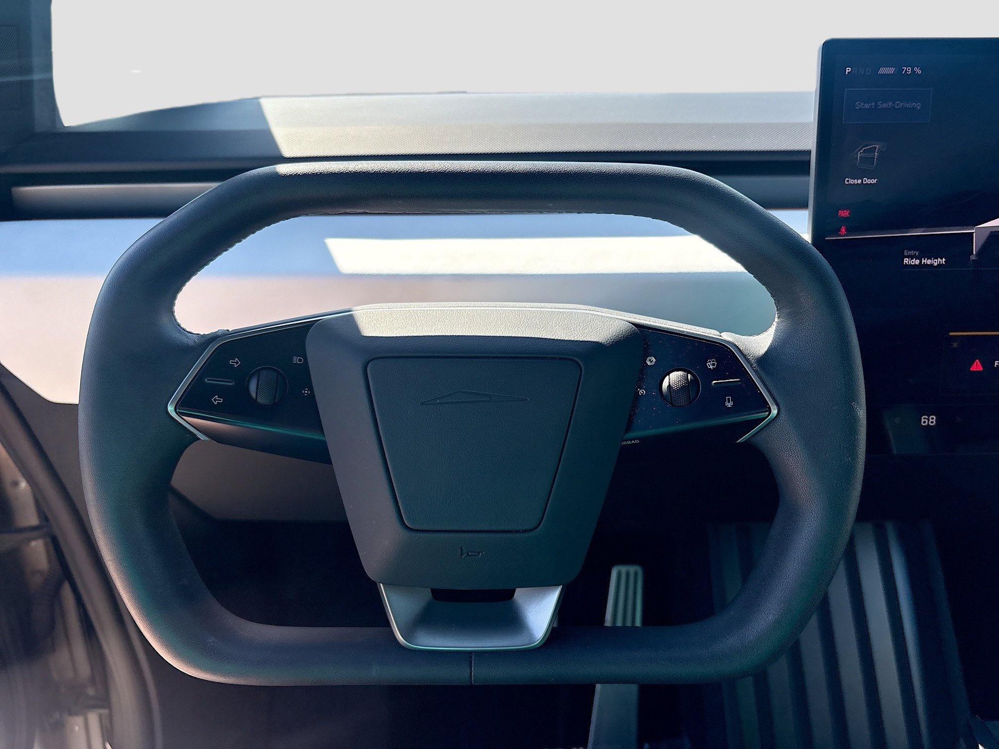 Used 2024 Tesla Cybertruck AWD Crew Cab image 34