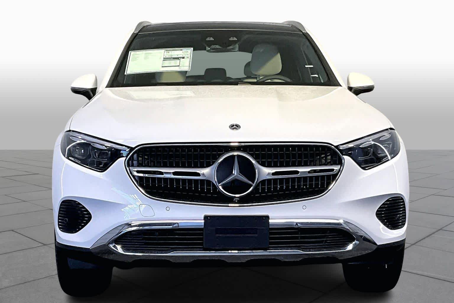 New 2026 Mercedes-Benz GLC 300 4MATIC image 2