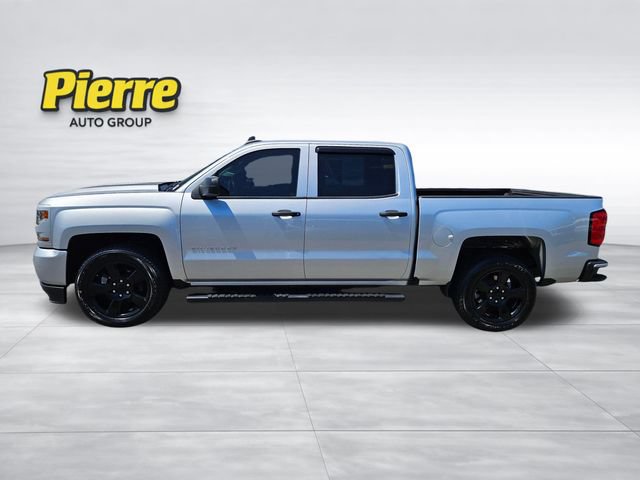 Used 2018 Chevrolet Silverado 1500 Custom w/ Rally 1 Edition RWD image 2