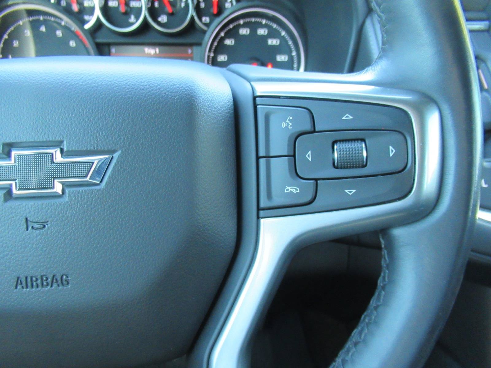 Used 2021 Chevrolet Tahoe Z71 AWD/4WD image 25