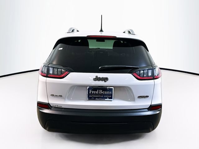 Used 2019 Jeep Cherokee Latitude w/ Popular Appearance Group AWD/4WD image 19