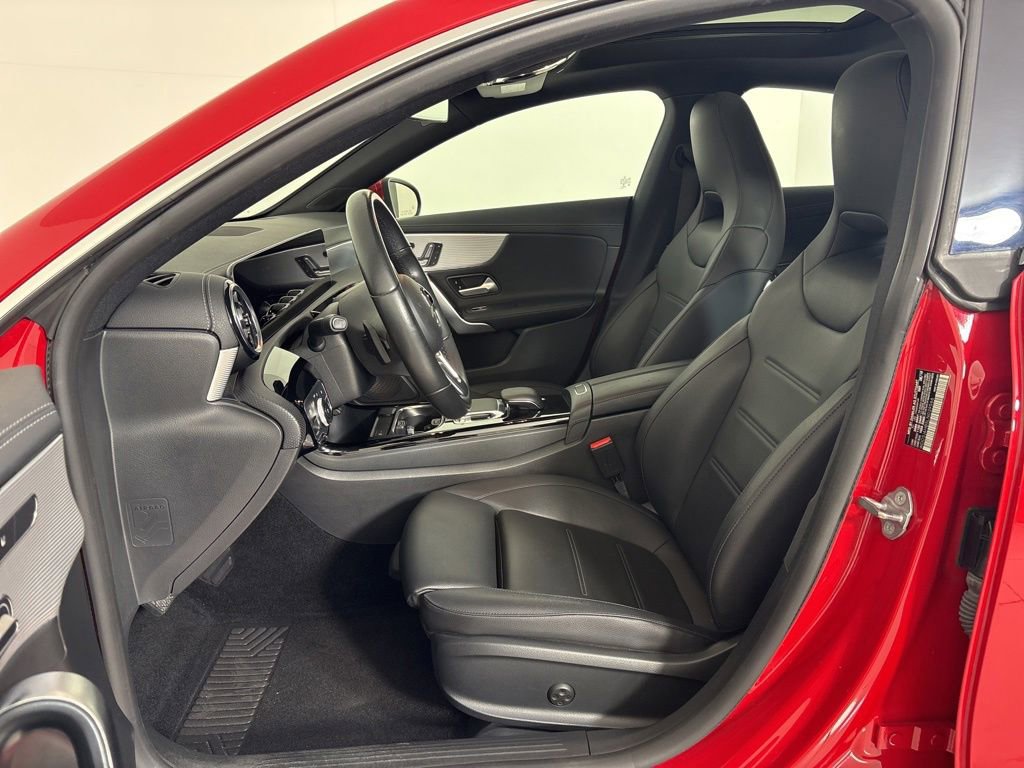 Used 2020 Mercedes-Benz CLA 250 4MATIC image 13