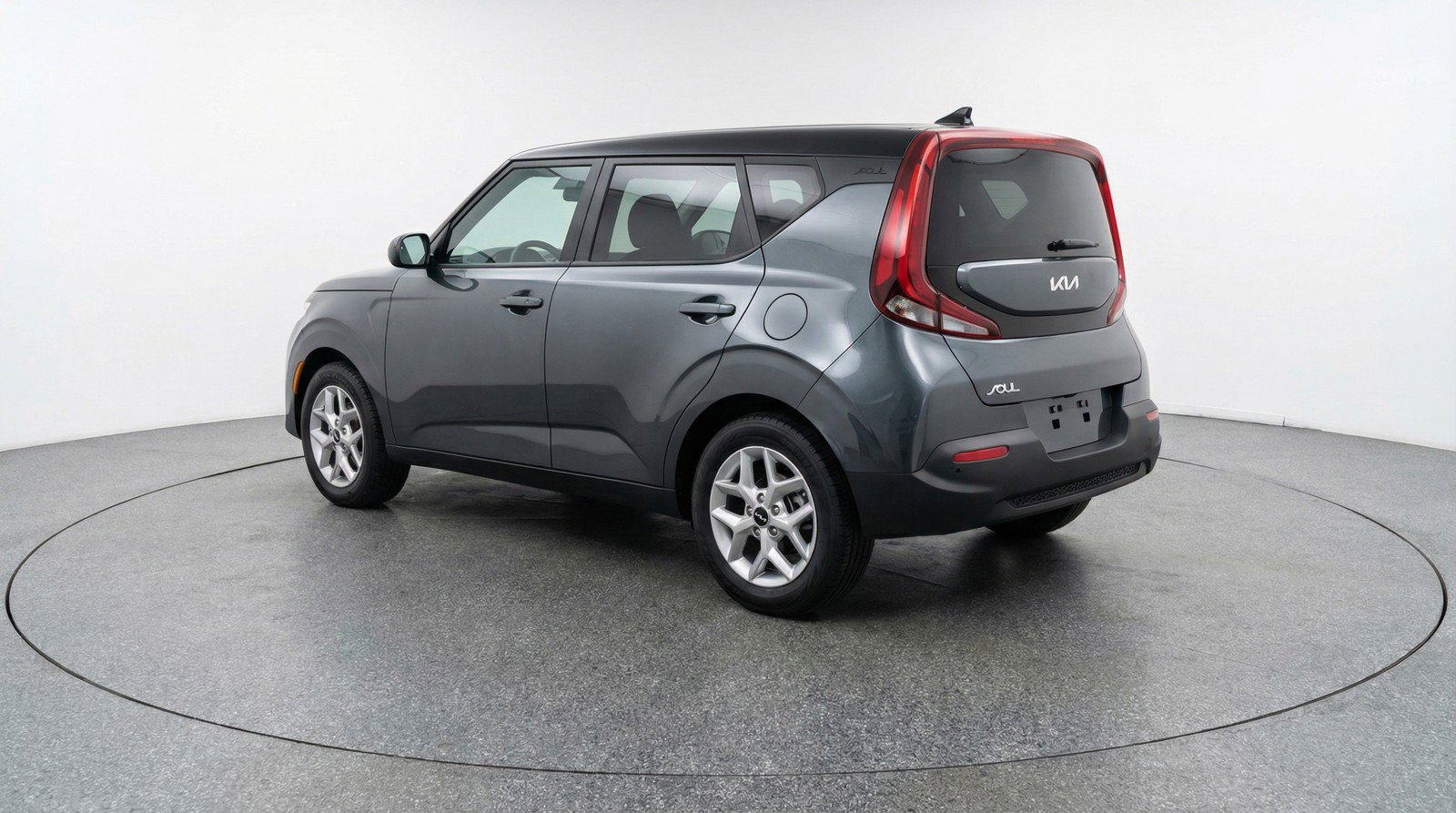 Used 2025 Kia Soul LX w/ LX Technology Package FWD image 6
