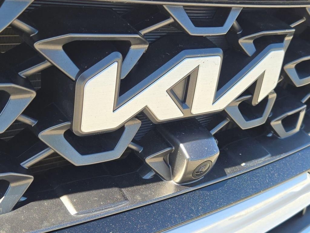Certified 2023 Kia Sorento SX Prestige image 4