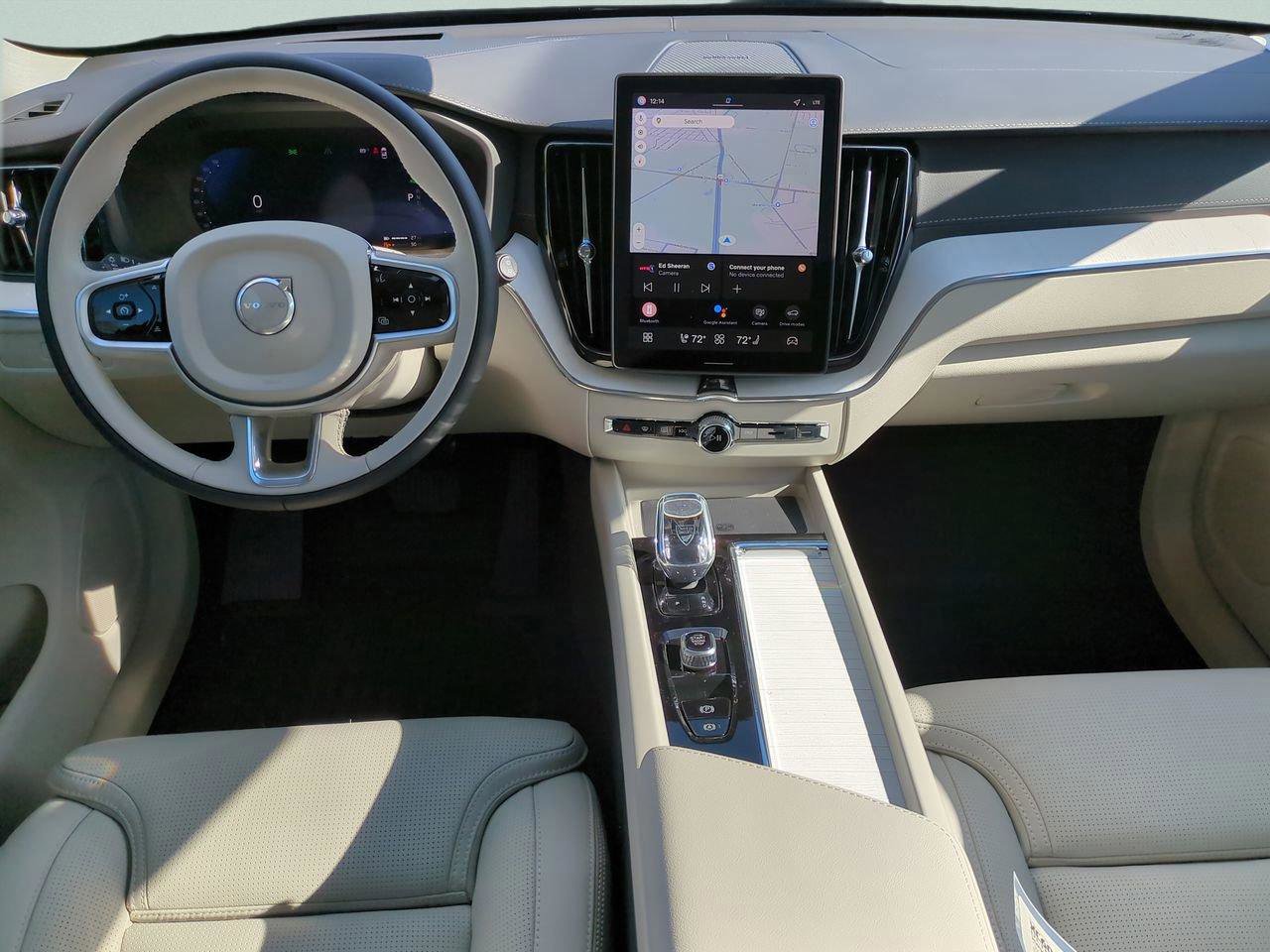 New 2026 Volvo XC60 T8 Ultra w/ Protection Package Premier image 13