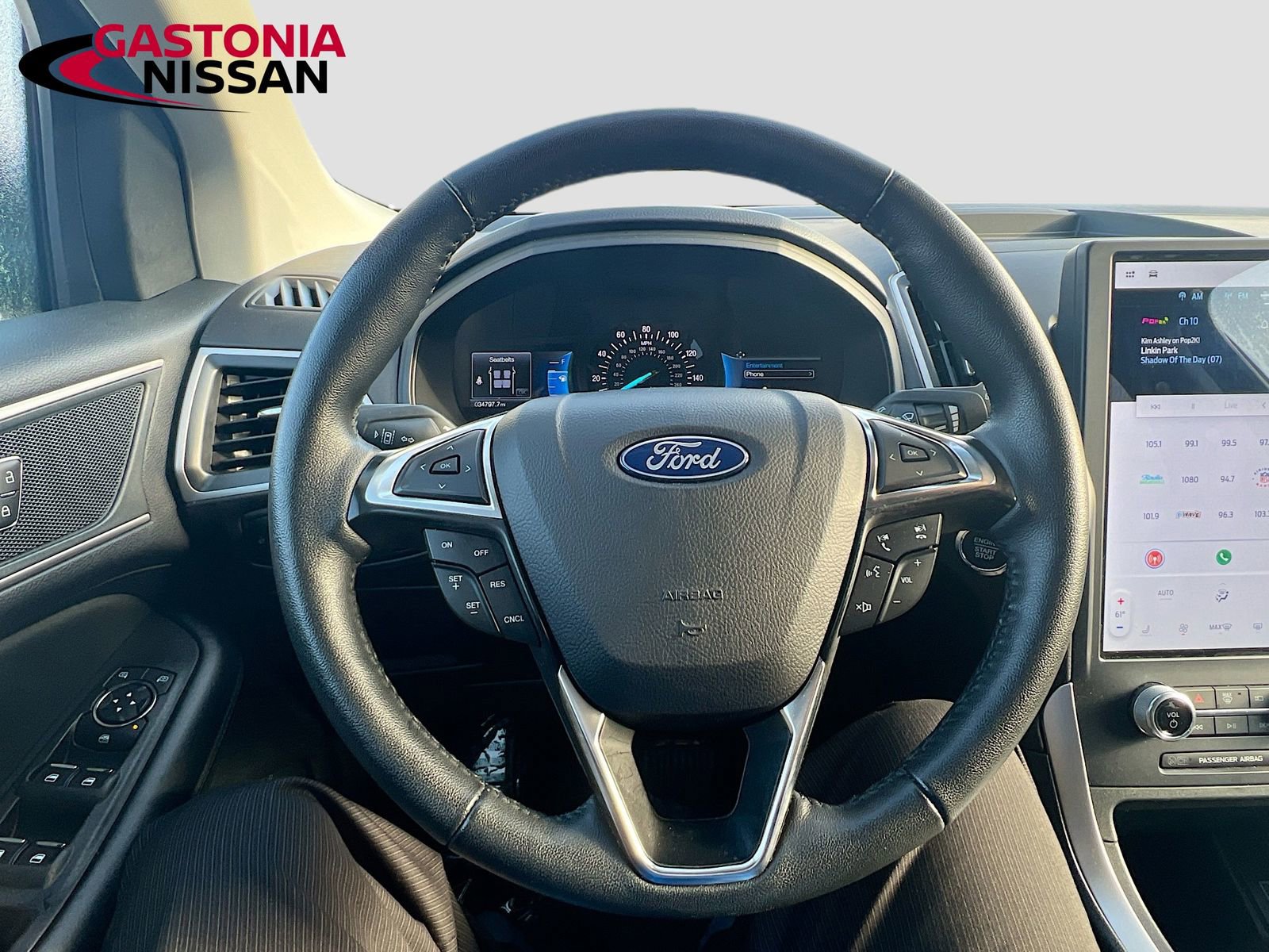 Used 2024 Ford Edge SEL image 13