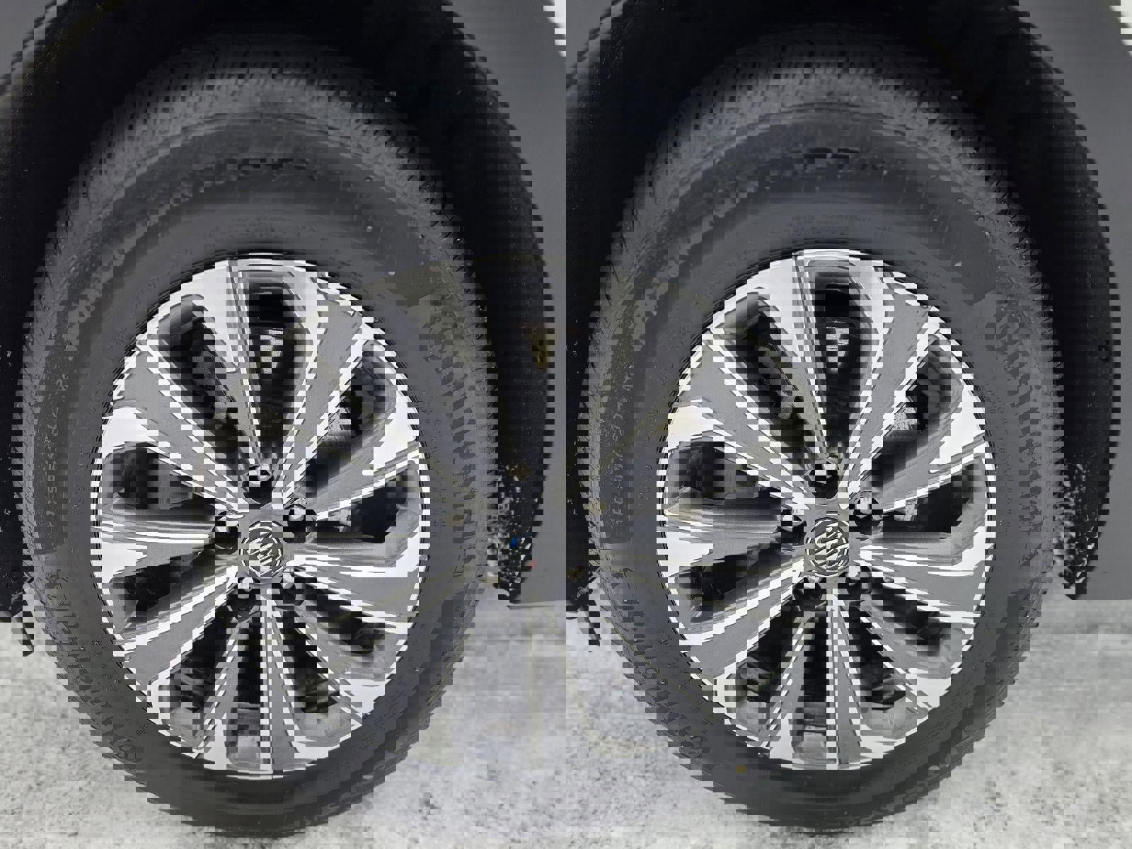 Certified 2025 Buick Envision Preferred image 14