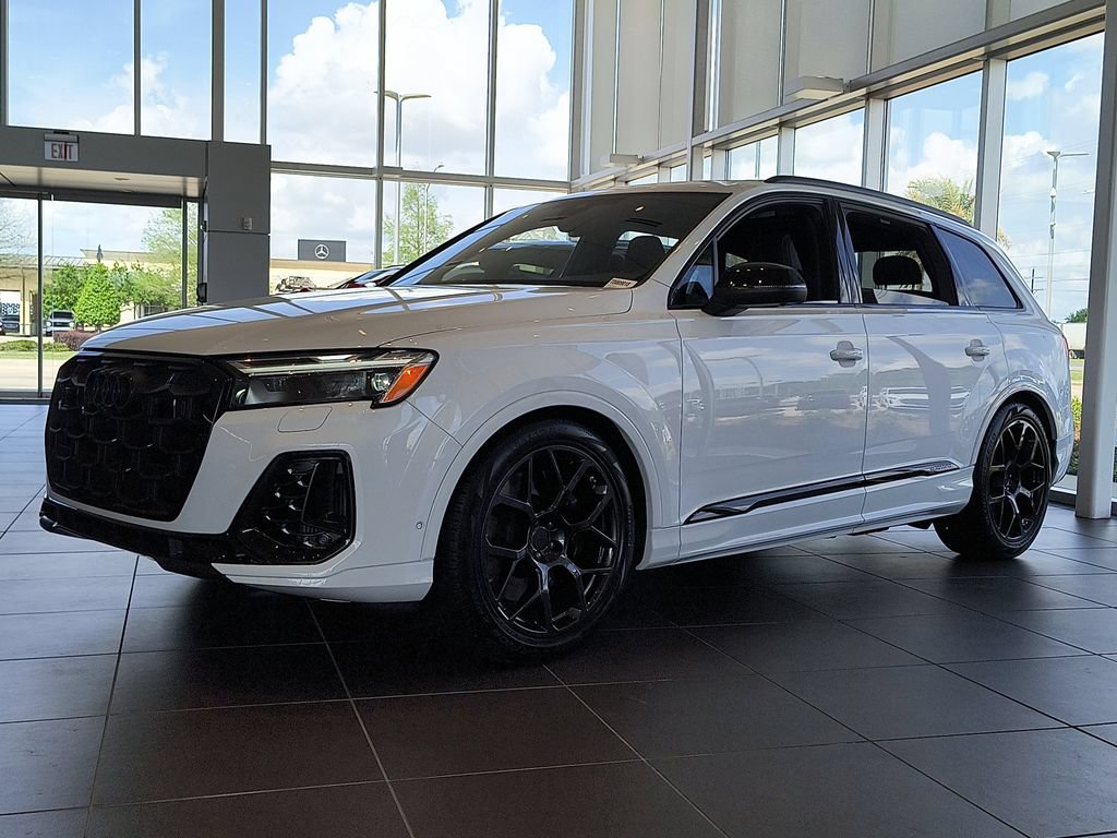 New 2026 Audi SQ7 Premium Plus AWD/4WD image 1