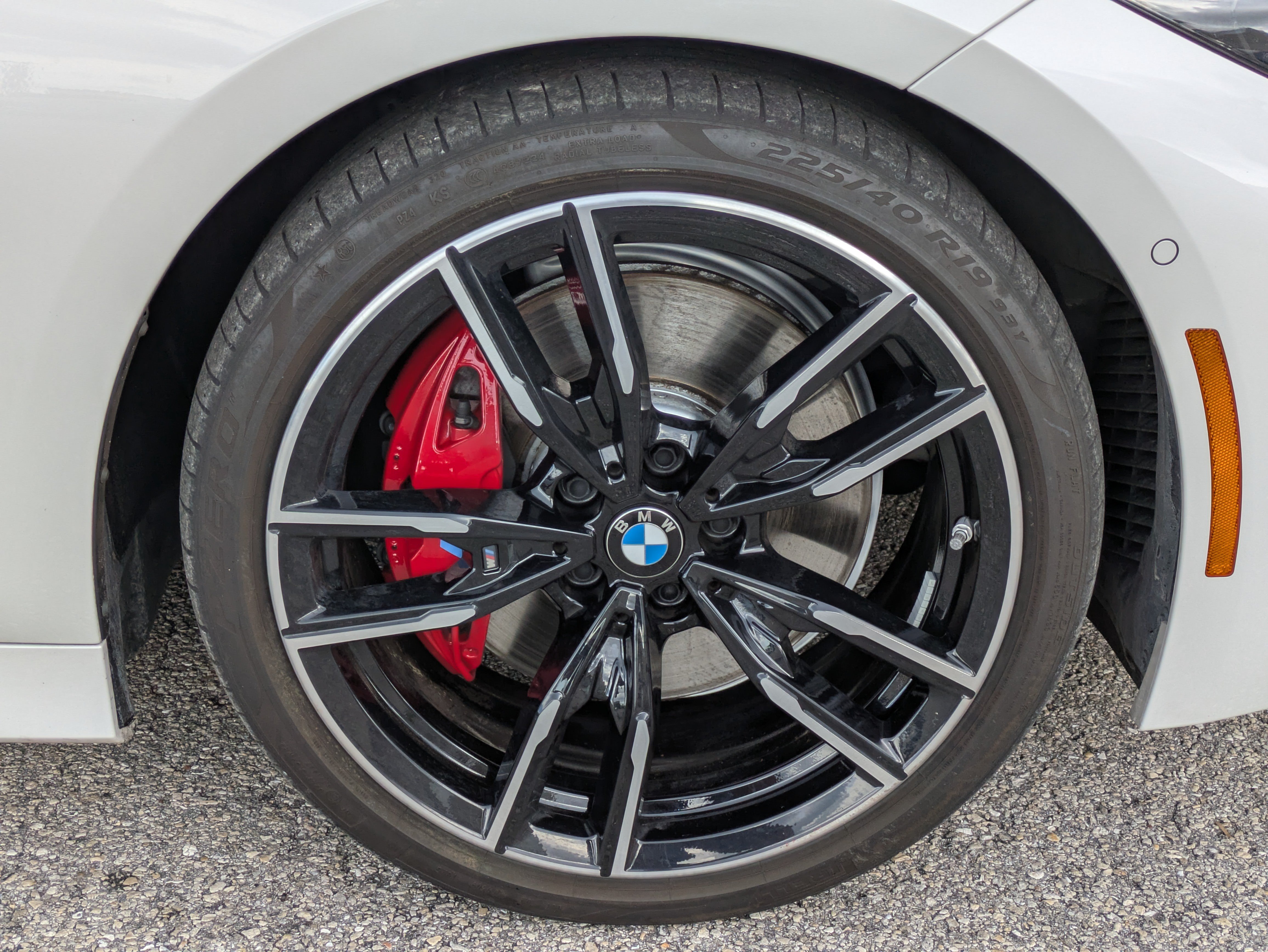 Used 2025 BMW M340i w/ Premium Package RWD image 11
