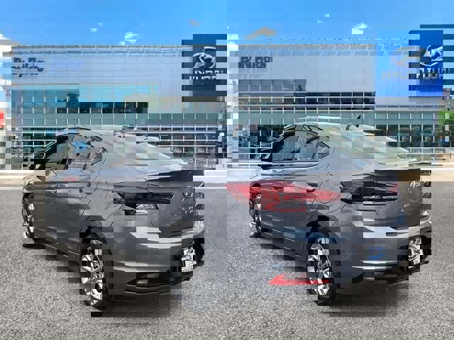 Used 2020 Hyundai Elantra SEL w/ Cargo Package (C1) image 7