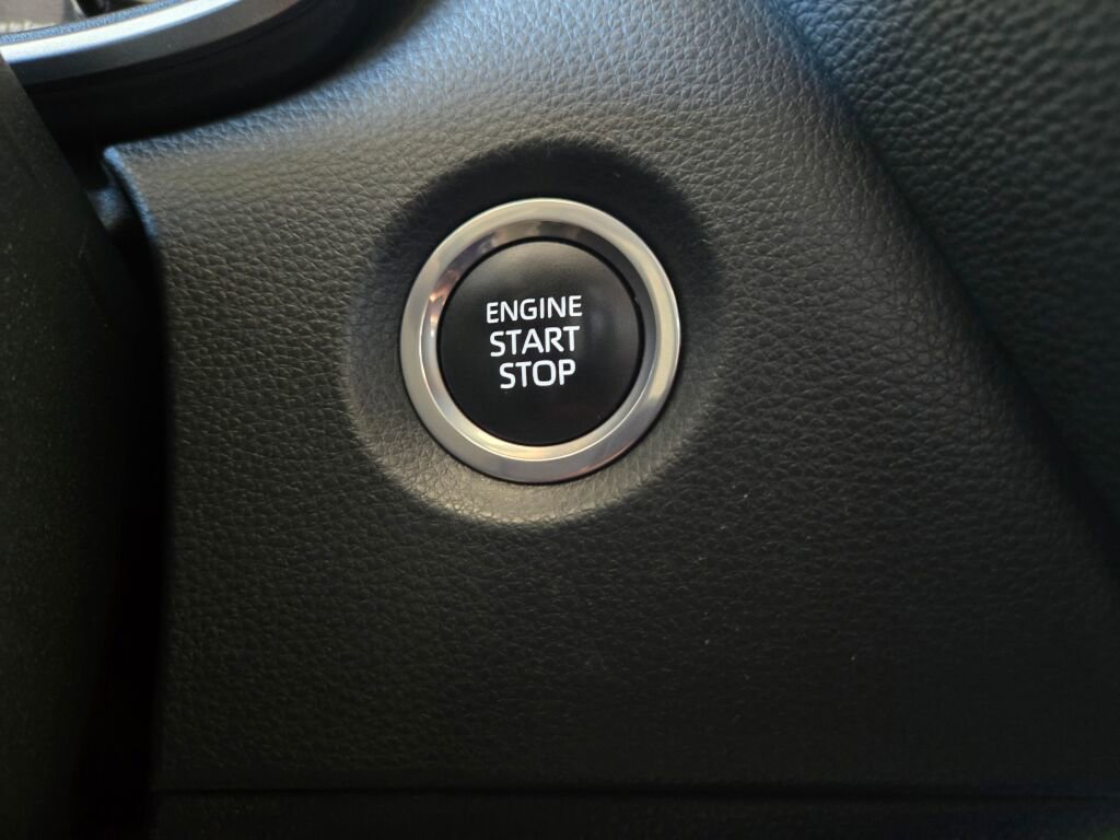 Used 2024 Toyota Corolla XSE image 19