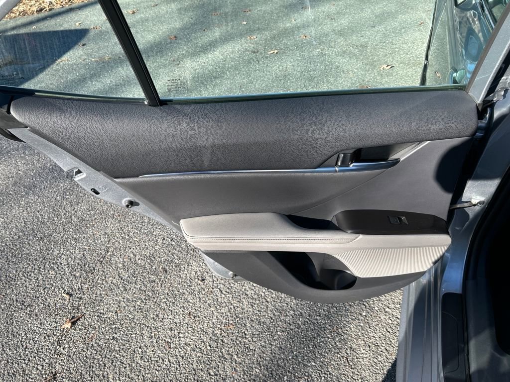 Used 2024 Toyota Camry XSE image 21