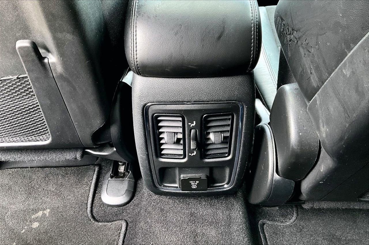 Certified 2022 Jeep Grand Cherokee Laredo X RWD image 17