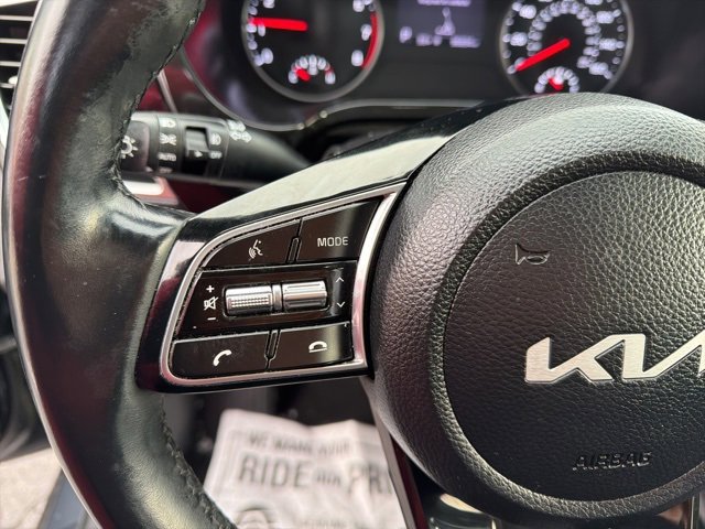 Used 2022 Kia Seltos EX image 13
