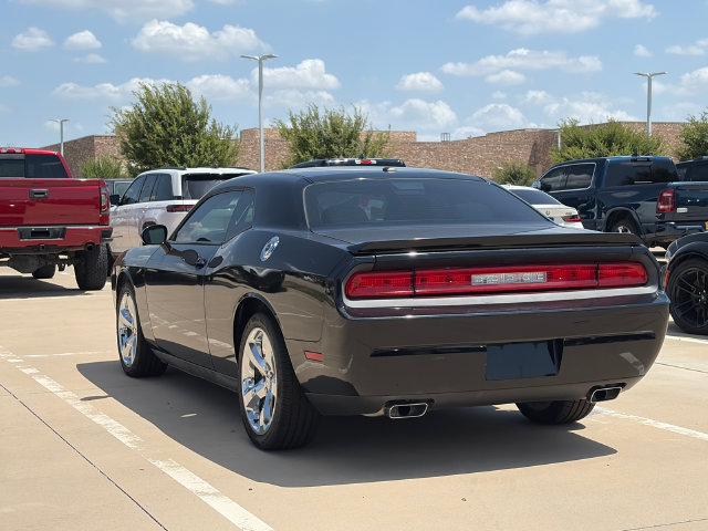 Used 2013 Dodge Challenger R/T RWD image 8