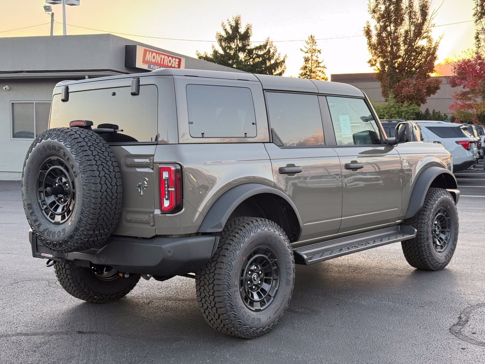 New 2026 Ford Bronco Outer Banks w/ Sasquatch Package AWD/4WD image 7