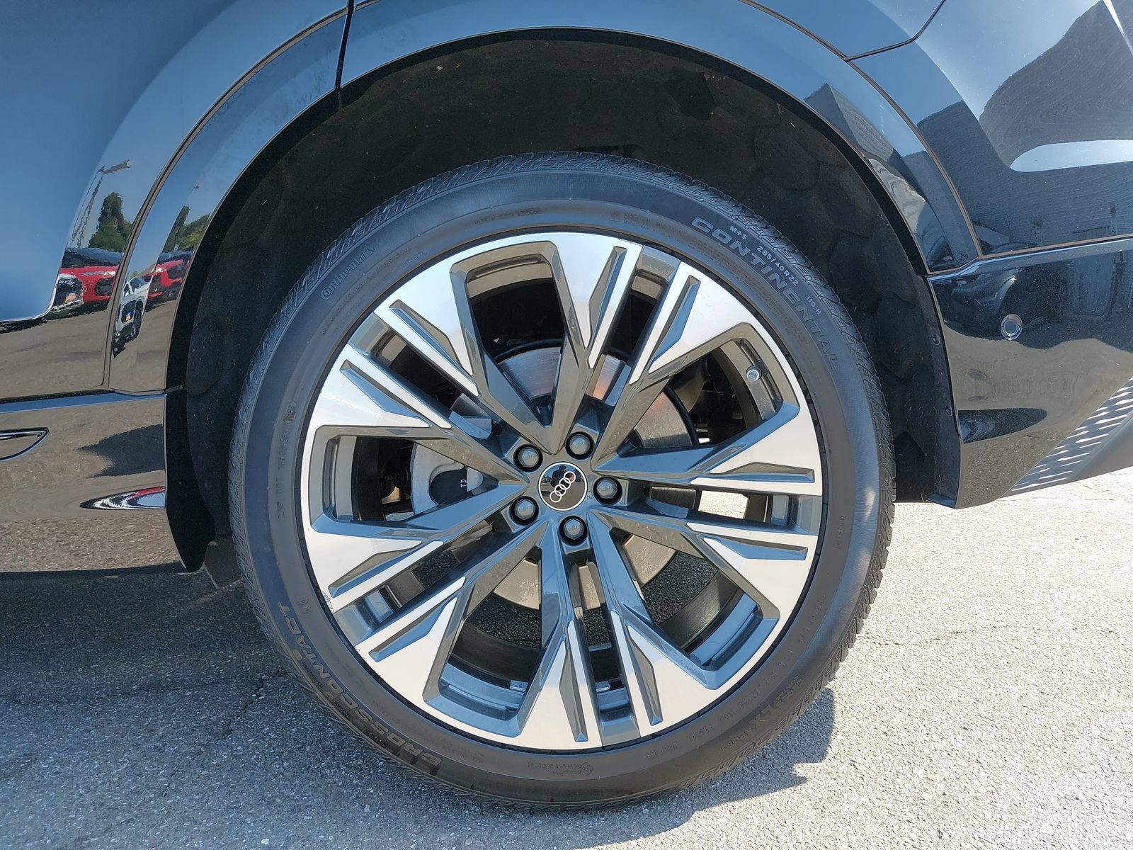 Used 2024 Audi Q8 Premium Plus w/ Premium Plus Package AWD/4WD image 37