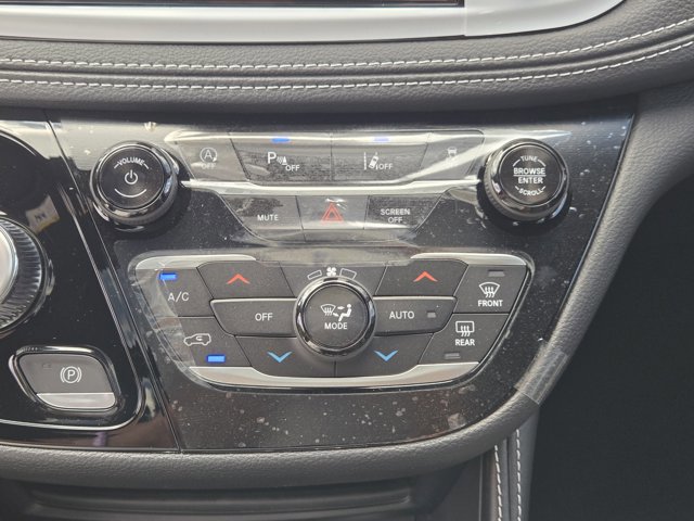 New 2026 Chrysler Pacifica Limited w/ S Appearance Package FWD image 19