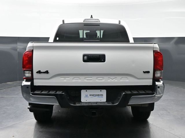 Used 2023 Toyota Tacoma SR5 AWD/4WD image 7