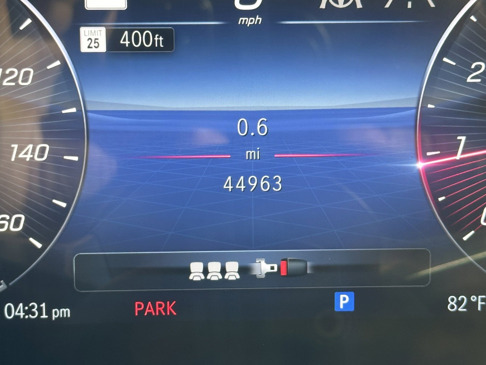 Used 2023 Mercedes-Benz C 300 Sedan image 14