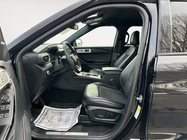 Used 2023 Ford Explorer ST-Line w/ Class IV Trailer Tow Package image 9