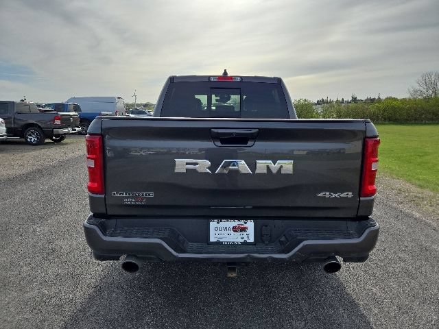 Used 2025 RAM 1500 Laramie AWD/4WD image 4