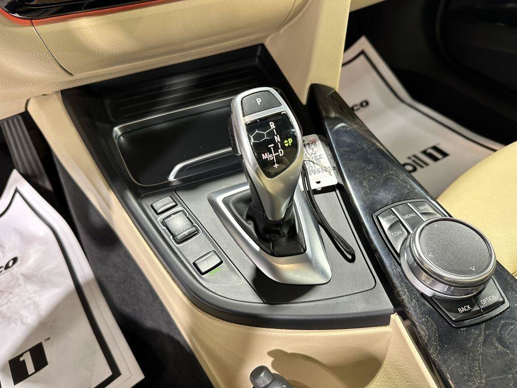 Used 2017 BMW 330i Sedan RWD image 18