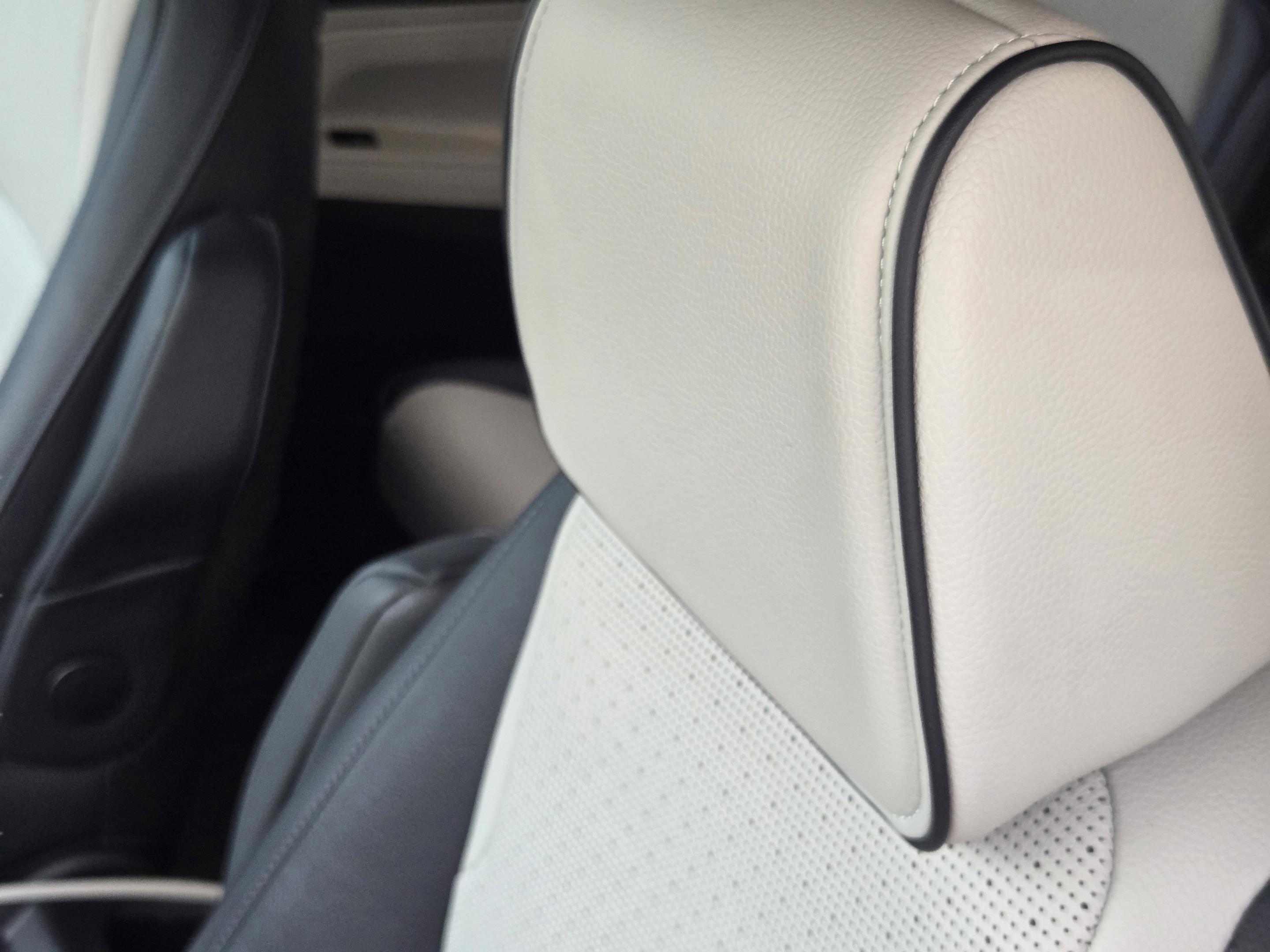 Certified 2025 Honda Odyssey Elite image 11