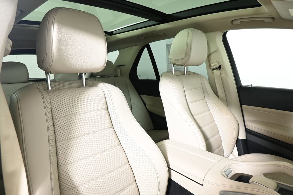 Certified 2021 Mercedes-Benz GLE 450 4MATIC image 32